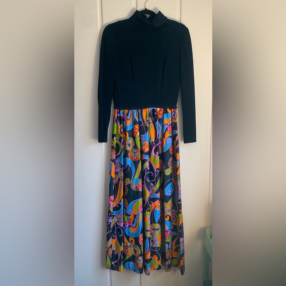 VINTAGE Psychedelic Regency Black and Multicolor Women's Dress SizeS 27” waist